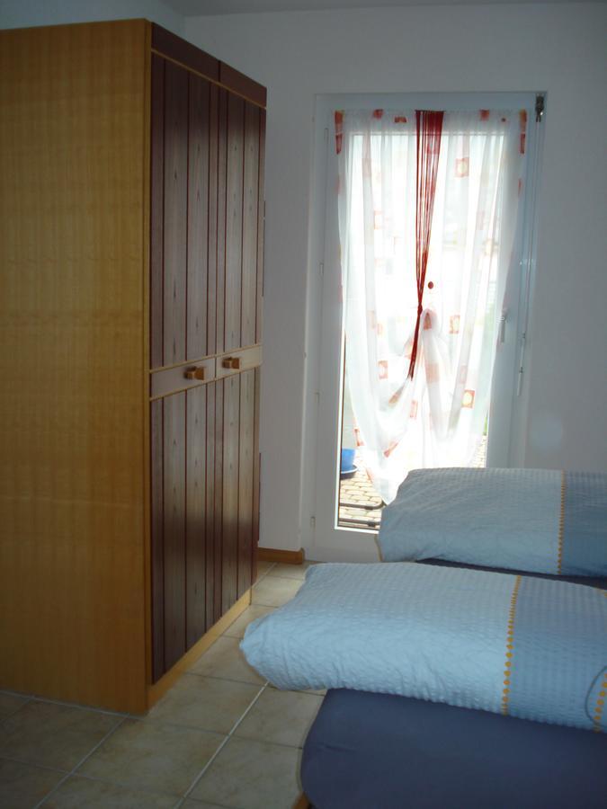 Ferienwohnung Lenggenhager Plantzette Сиере Екстериор снимка